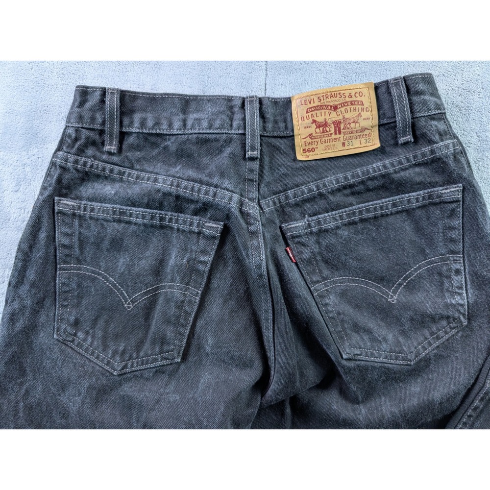 Vintage Levis 560 Loose Fit Tapered Leg Black Denim Jeans Made in USA Mens 29x31 - Picture 4 of 15